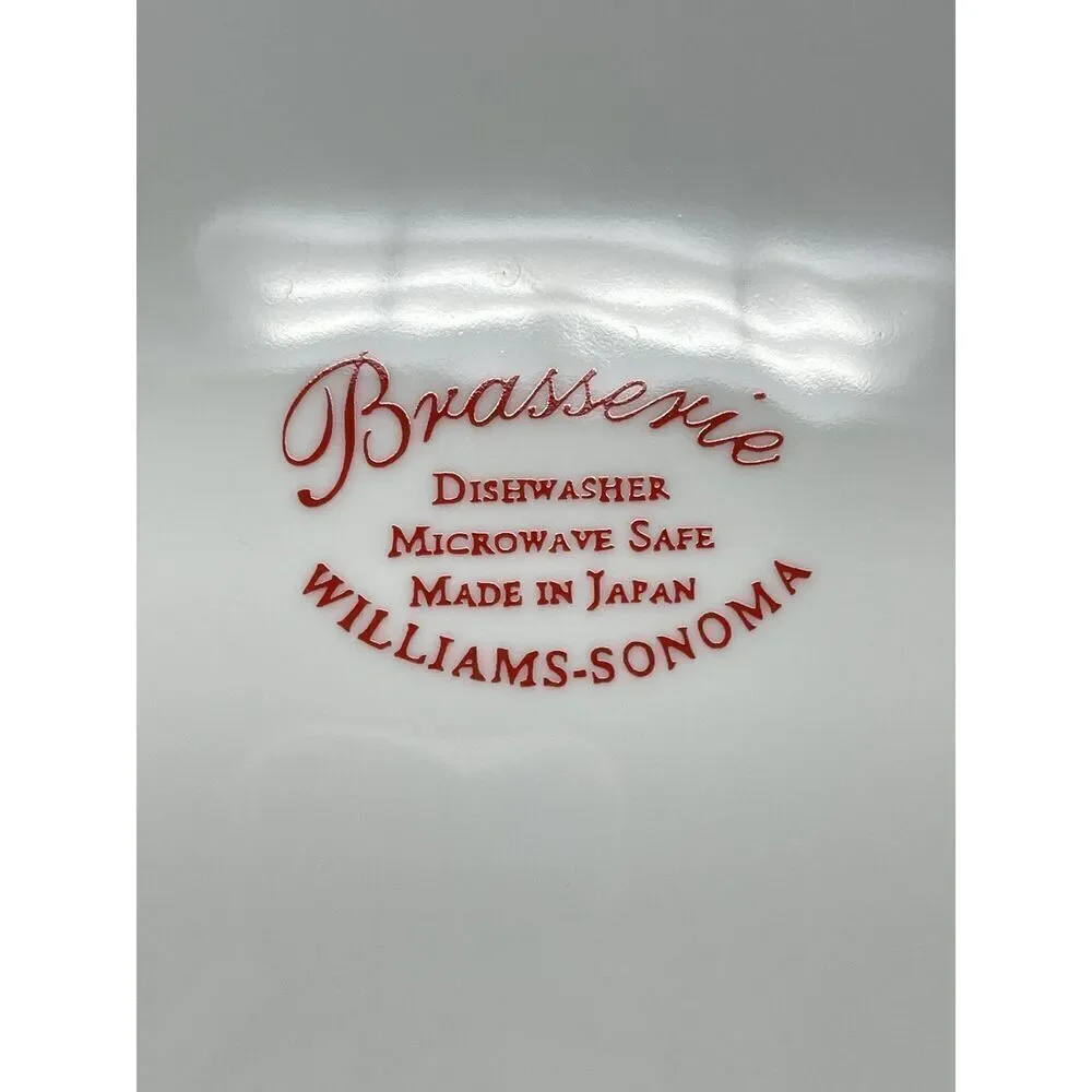 Williams Sonoma Red Brasserie Christmas Santa Chop Plate Platter Charger 12”